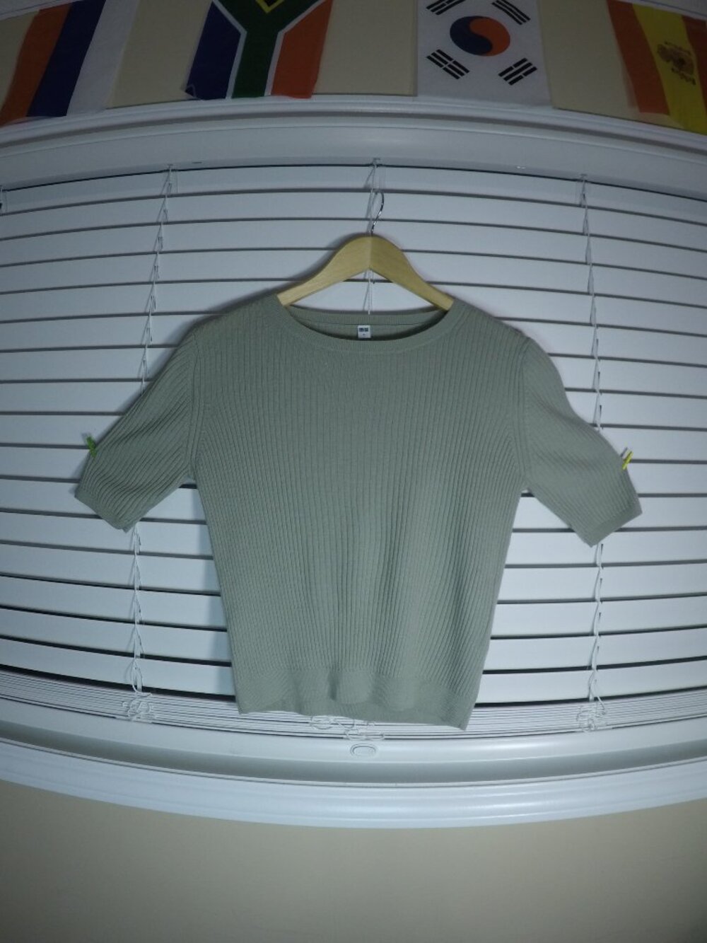 UNIQLO Milano Ribbed Sweater Short Sleeve M Sage
